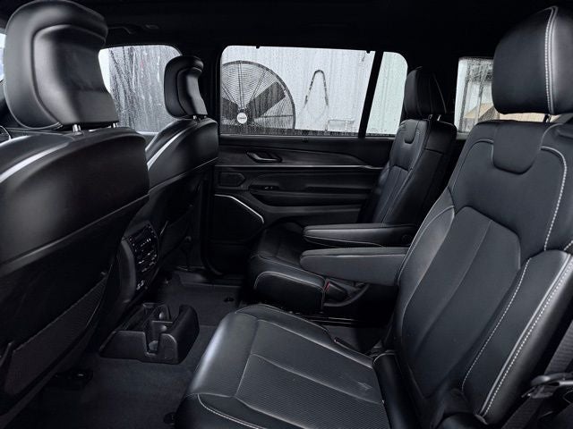 2023 Jeep Grand Cherokee L Overland 4x4