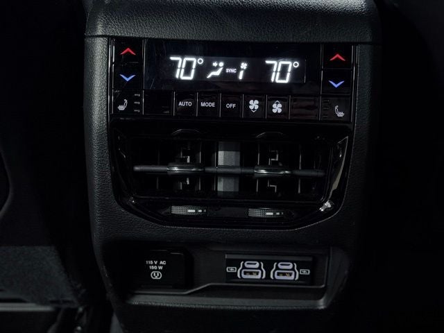 2022 Jeep Grand Cherokee L Summit 4x4
