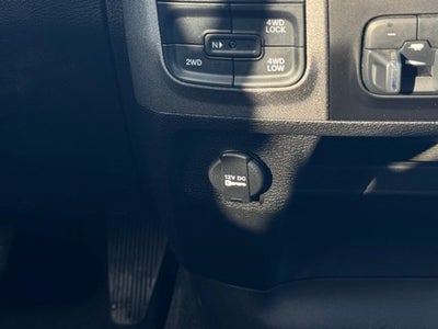 2022 RAM 1500 Classic Tradesman Crew Cab 4x4 5'7' Box