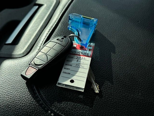 2022 RAM 1500 Classic Tradesman Crew Cab 4x4 5'7' Box