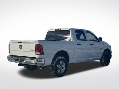2022 RAM 1500 Classic Tradesman Crew Cab 4x4 5'7' Box