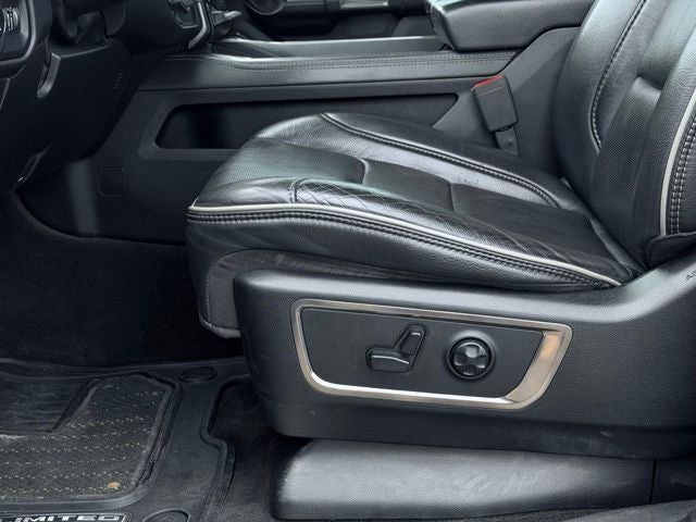 2020 RAM 1500 Limited Crew Cab 4x4 5'7' Box