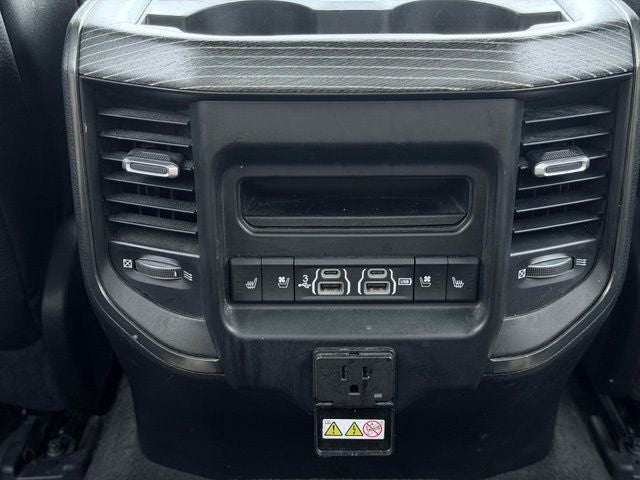 2020 RAM 1500 Limited Crew Cab 4x4 5'7' Box