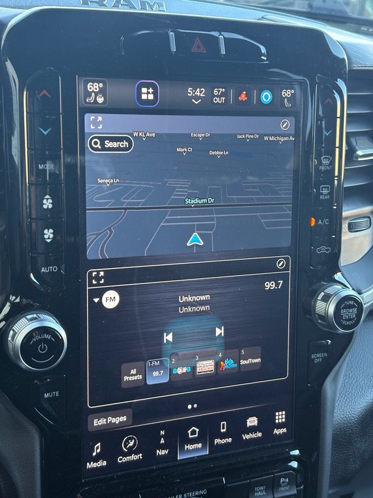 2023 RAM 1500 Laramie