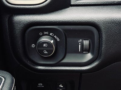 2021 RAM 1500 Rebel Crew Cab 4x4 5'7' Box