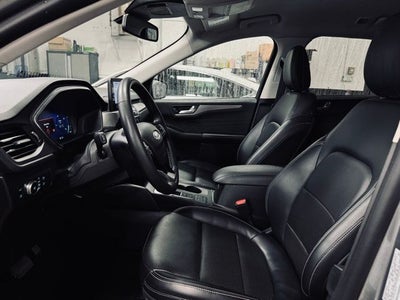 2022 Ford Escape Hybrid Titanium Hybrid