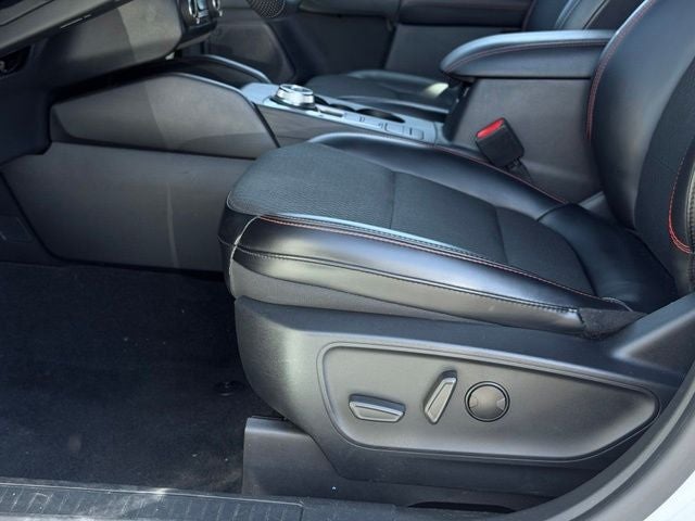 2024 Ford Escape Hybrid ST-Line Select