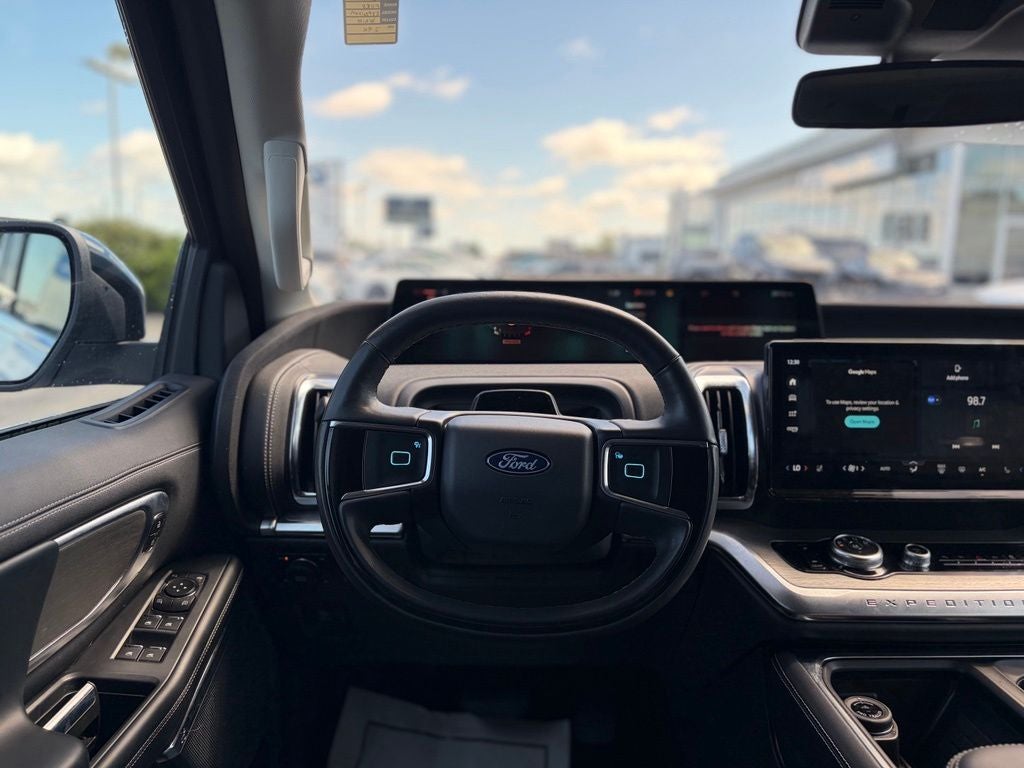 2025 Ford Expedition Max Platinum