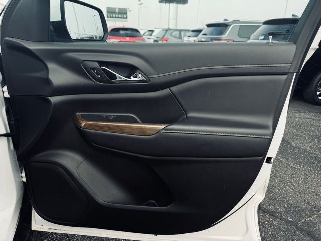 2023 GMC Acadia AWD SLE