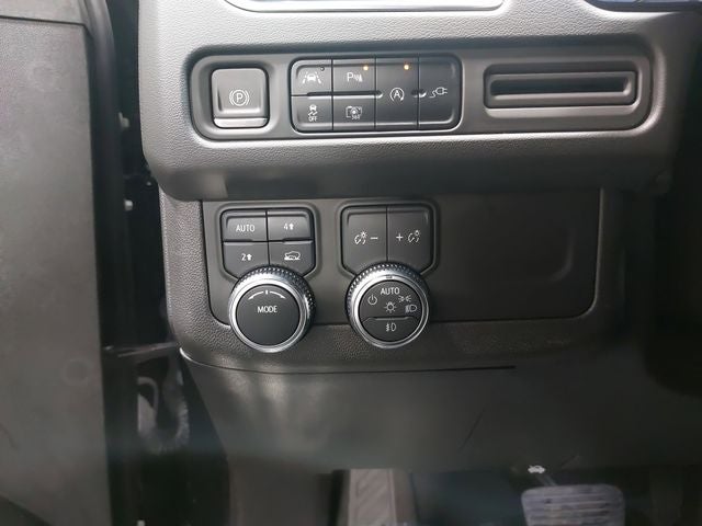 2022 GMC Yukon 4WD SLT