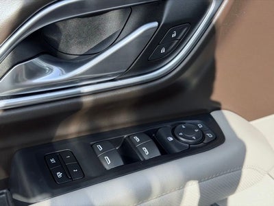 2023 GMC Yukon 4WD SLT