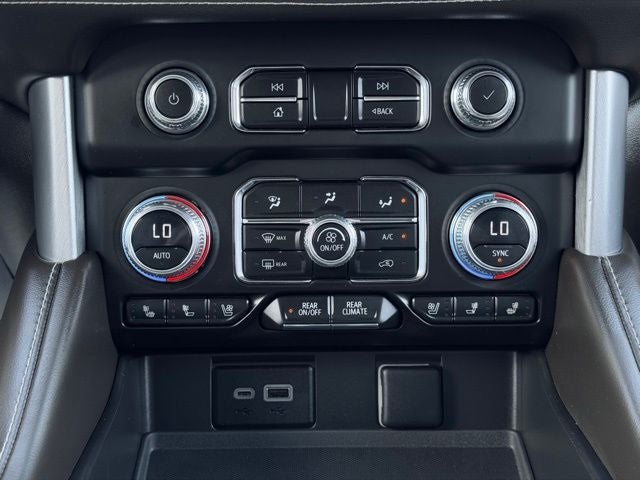 2023 GMC Yukon 4WD SLT