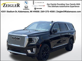 2022 GMC Yukon 4WD Denali
