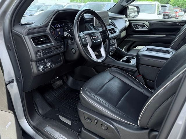 2021 GMC Yukon XL 4WD SLT
