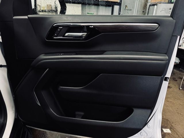 2025 Chevrolet Tahoe 4WD LT