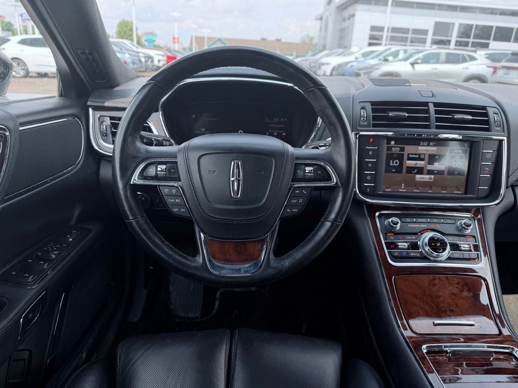 2017 Lincoln Continental Select