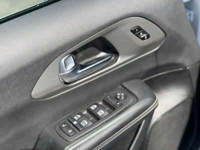 2025 Chrysler Pacifica Select * Certified Pre-Owned *