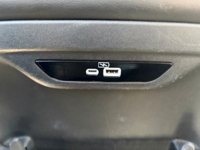 2023 Chrysler Pacifica Touring L * Certified Pre-Owned *