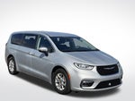 2023 Chrysler Pacifica Touring L * Certified Pre-Owned *