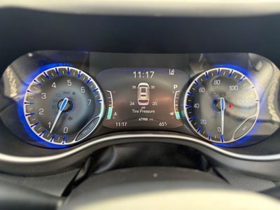 2023 Chrysler Pacifica Touring L * Certified Pre-Owned *