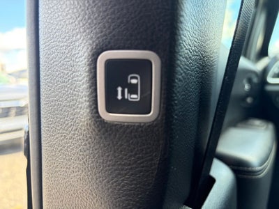 2025 Chrysler Pacifica Select * Certified Pre-Owned *