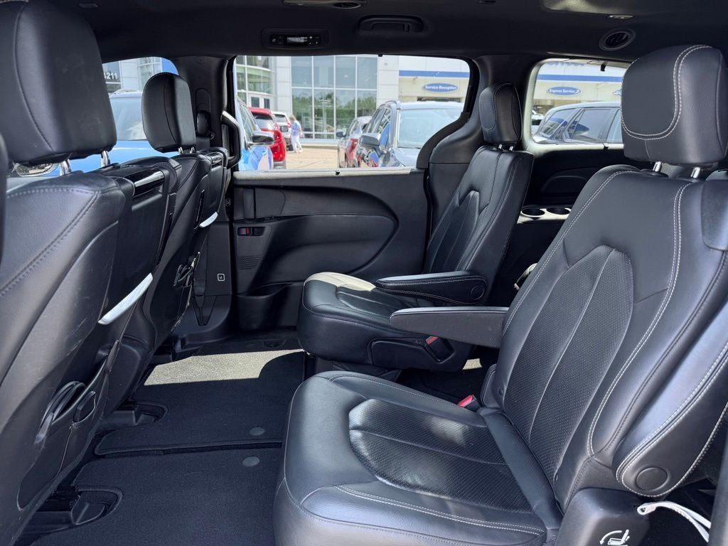 2020 Chrysler Pacifica AWD Launch Edition