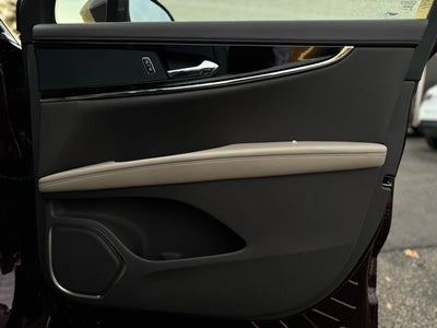 2023 Lincoln Nautilus Standard