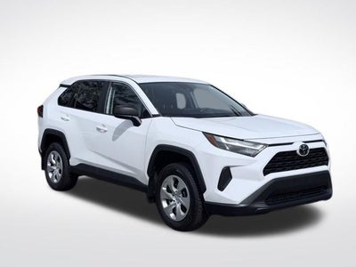 2023 Toyota RAV4 LE