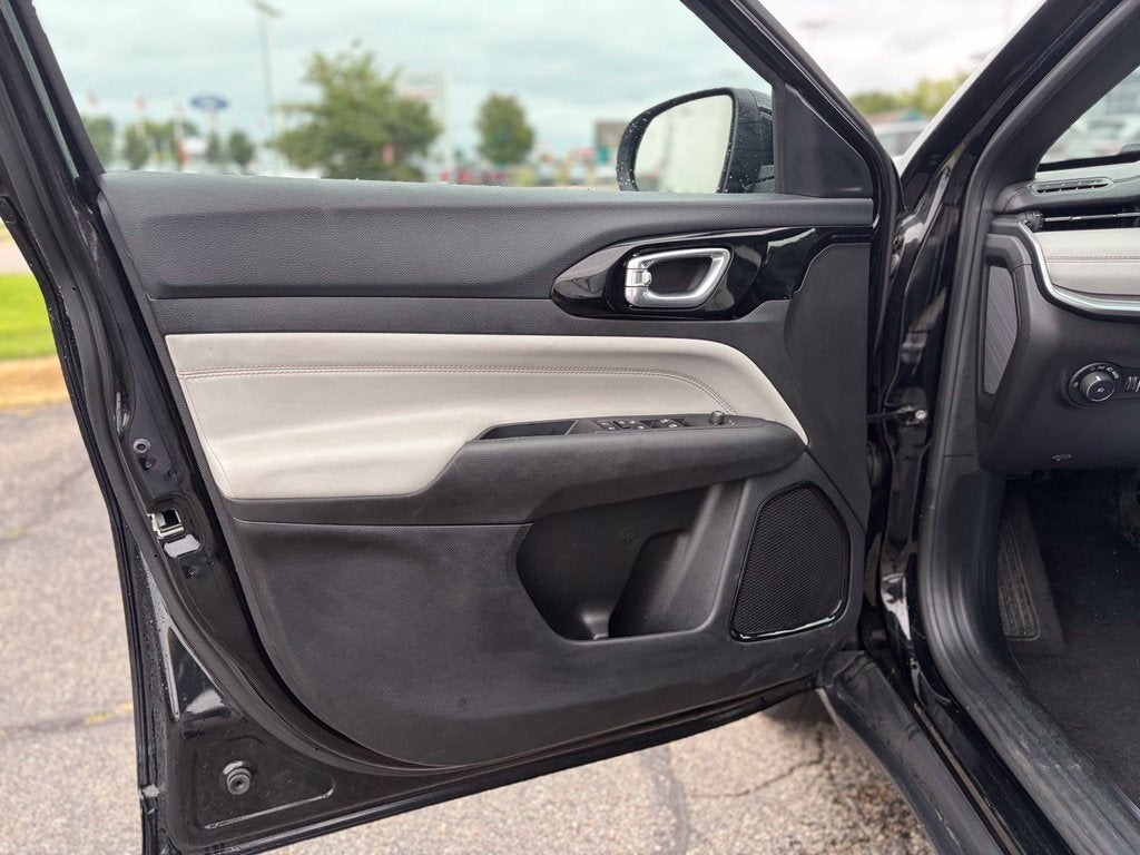 2025 Jeep Compass Limited * Certified Pre-Owned *
