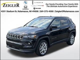 2024 Jeep Compass Latitude Lux