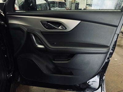 2025 Chevrolet Blazer AWD 2LT