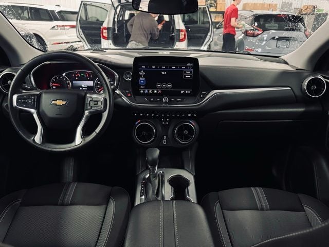 2025 Chevrolet Blazer AWD 2LT