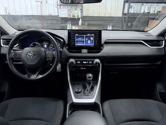2021 Toyota RAV4 Hybrid LE