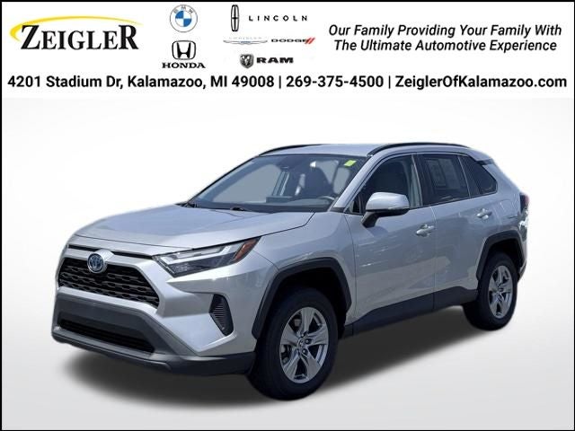 2022 Toyota RAV4 Hybrid XLE