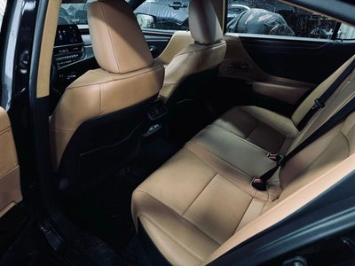 2022 Lexus ES 350