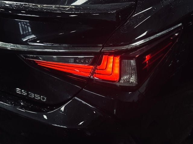 2022 Lexus ES 350
