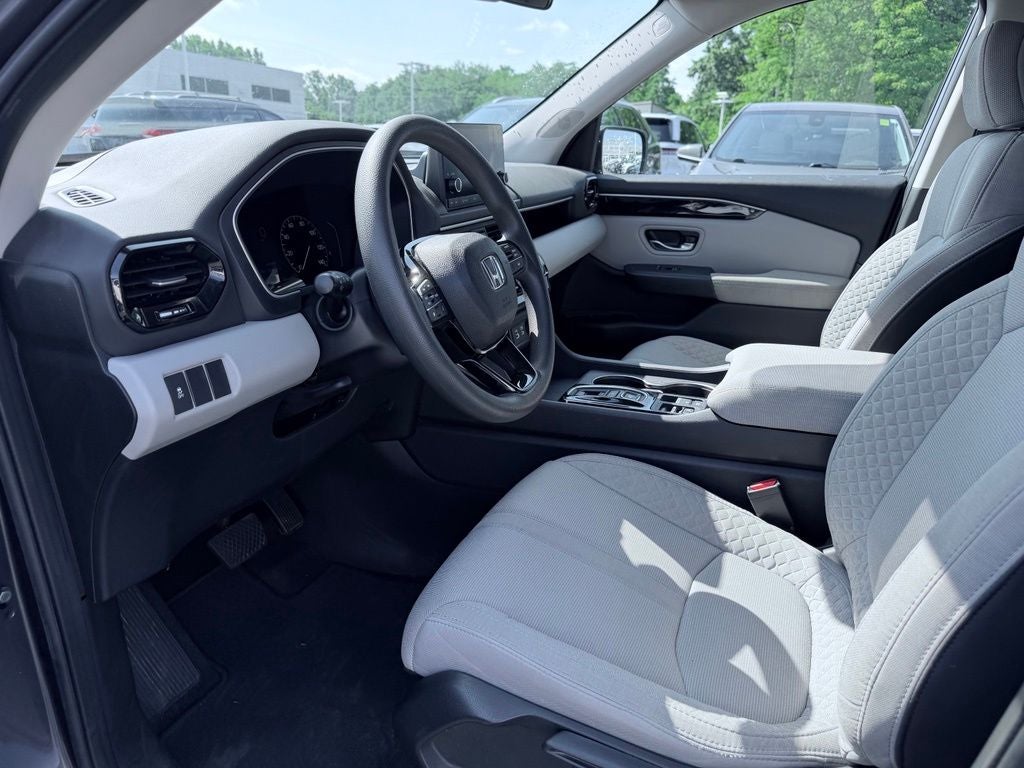 2023 Honda Pilot LX