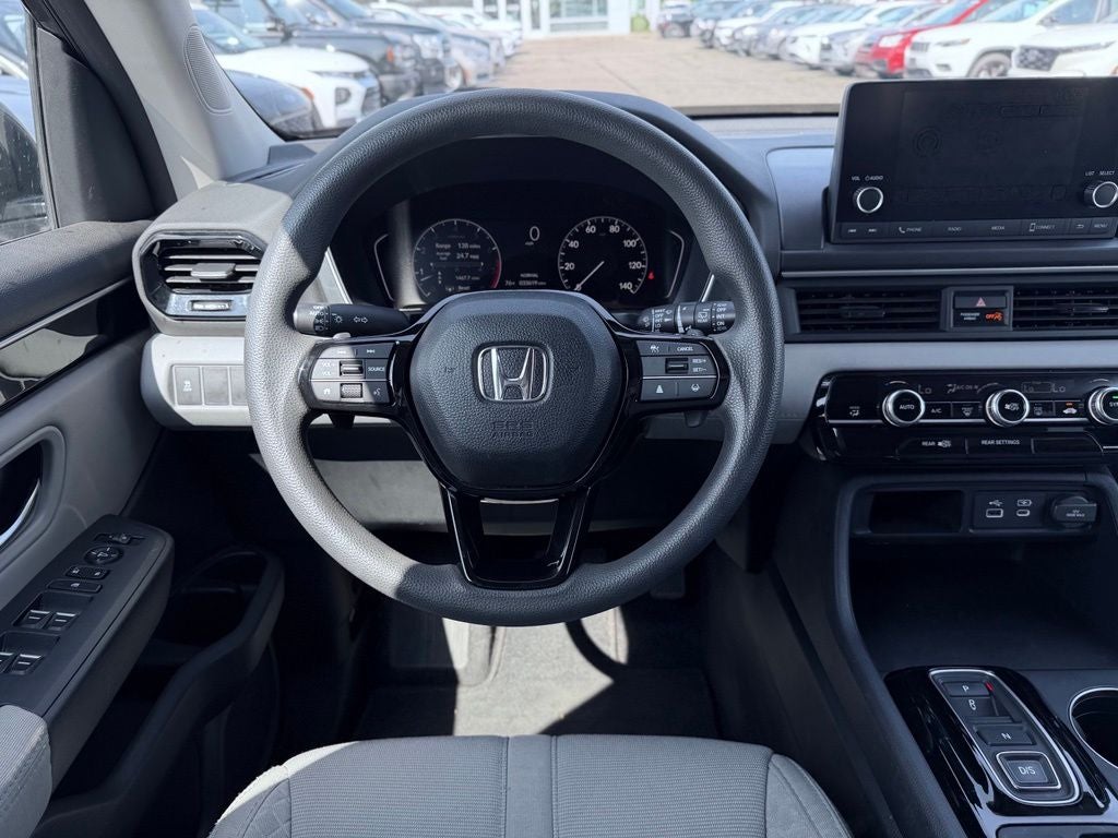 2023 Honda Pilot LX