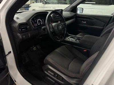 2023 Honda Pilot AWD Sport