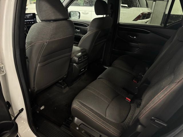 2023 Honda Pilot AWD Sport