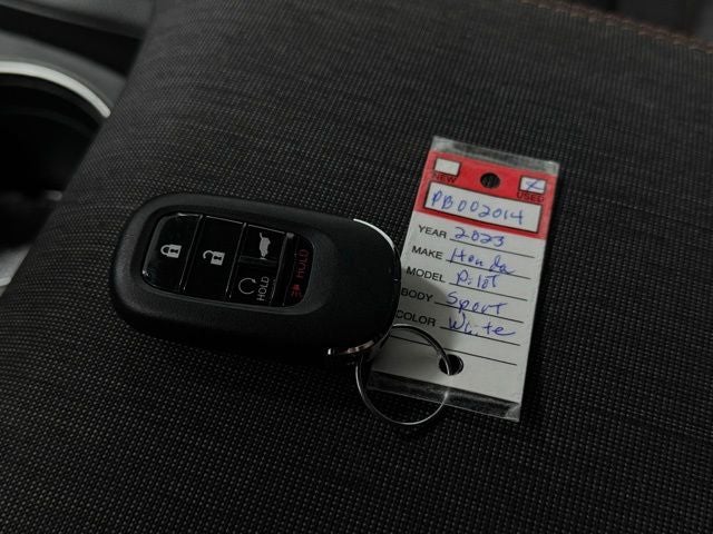 2023 Honda Pilot AWD Sport