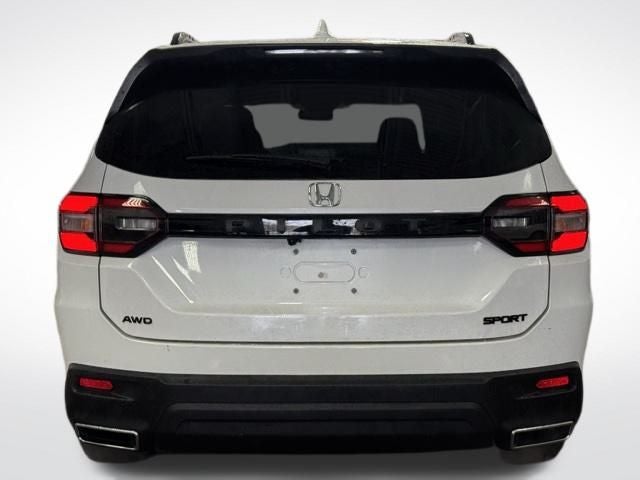 2023 Honda Pilot AWD Sport
