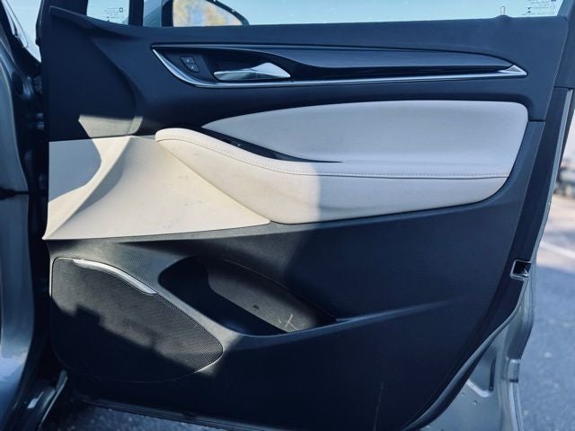 2023 Buick Enclave Essence AWD