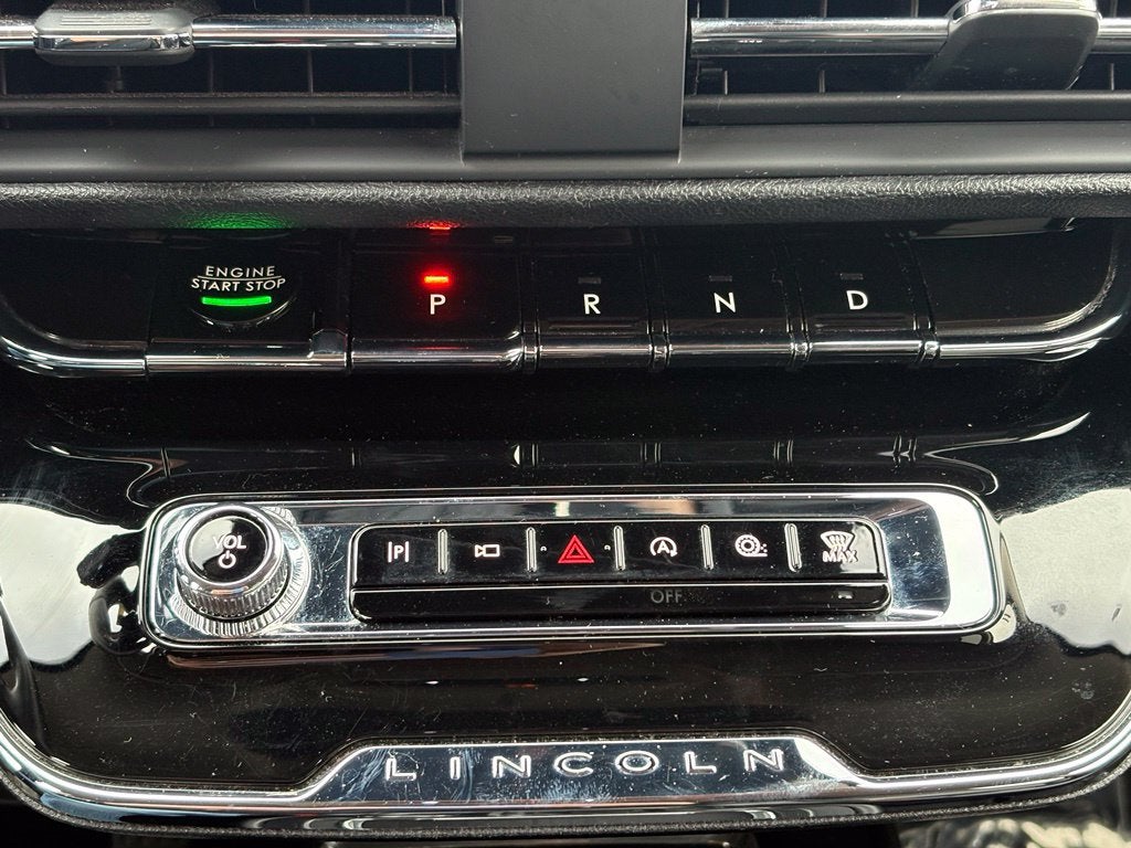2023 Lincoln Corsair Standard