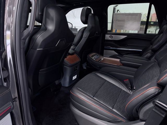 2026 Lincoln Navigator Black Label
