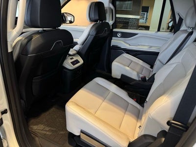 2025 Lincoln Navigator L Reserve