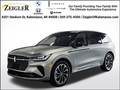 2024 Lincoln Nautilus Reserve