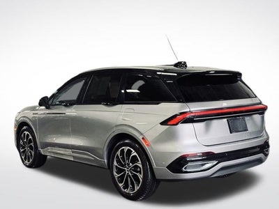 2024 Lincoln Nautilus Reserve