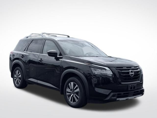 2024 Nissan Pathfinder SL 4WD