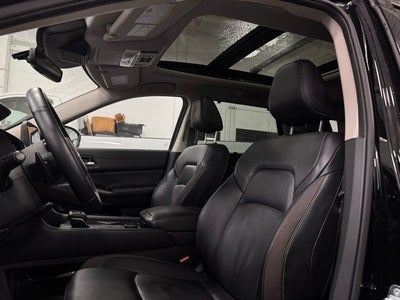 2023 Nissan Pathfinder SL 4WD